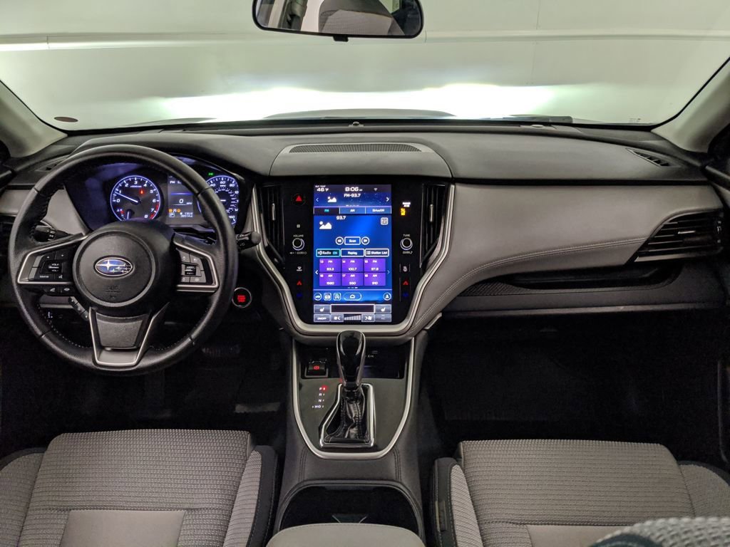 Used 2020 Subaru Outback Premium image 7