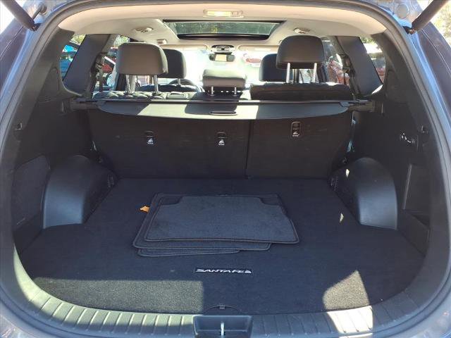 Used 2021 Hyundai Santa Fe SEL Premium image 30