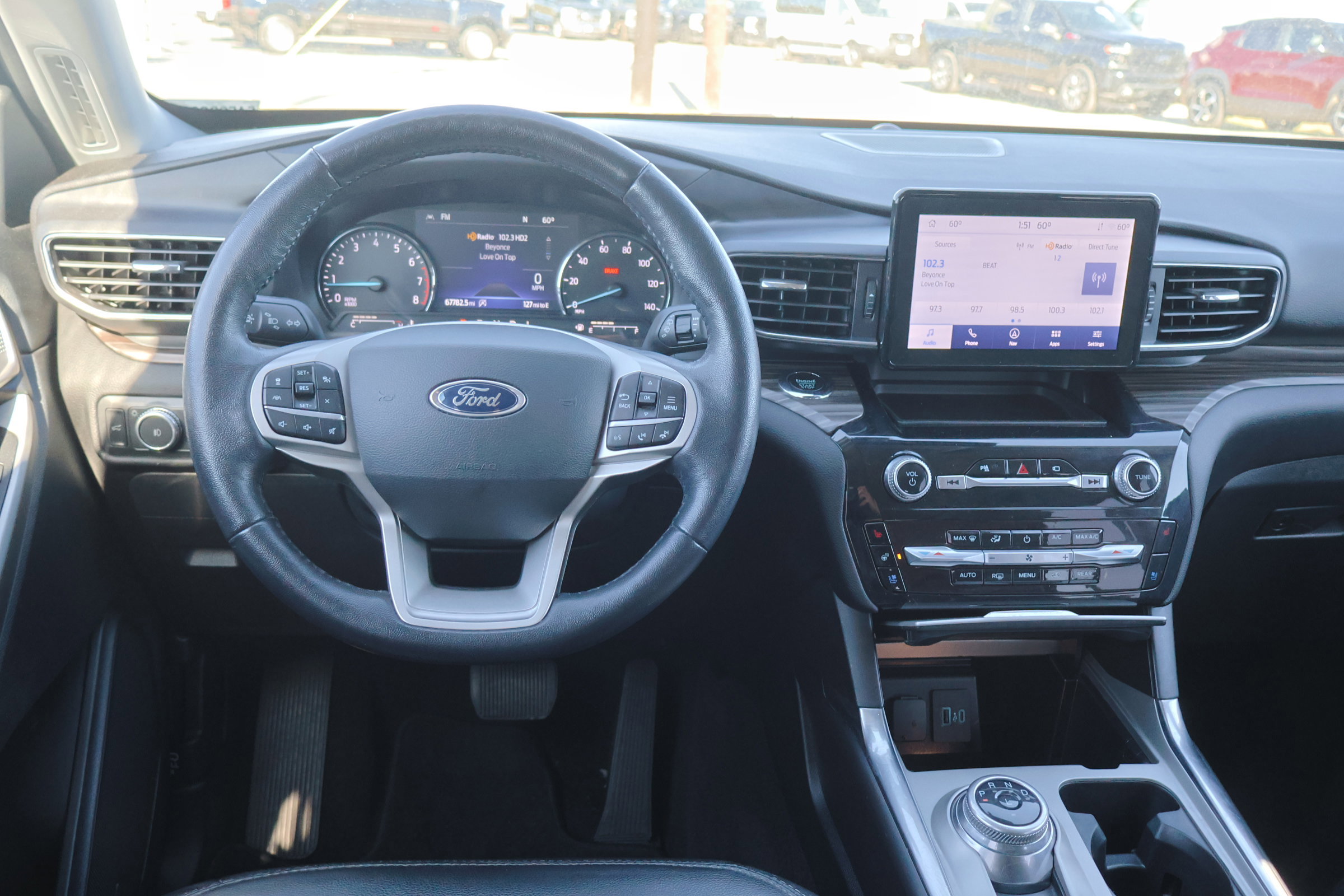 Certified 2022 Ford Explorer Limited w/ Equipment Group 301A image 27