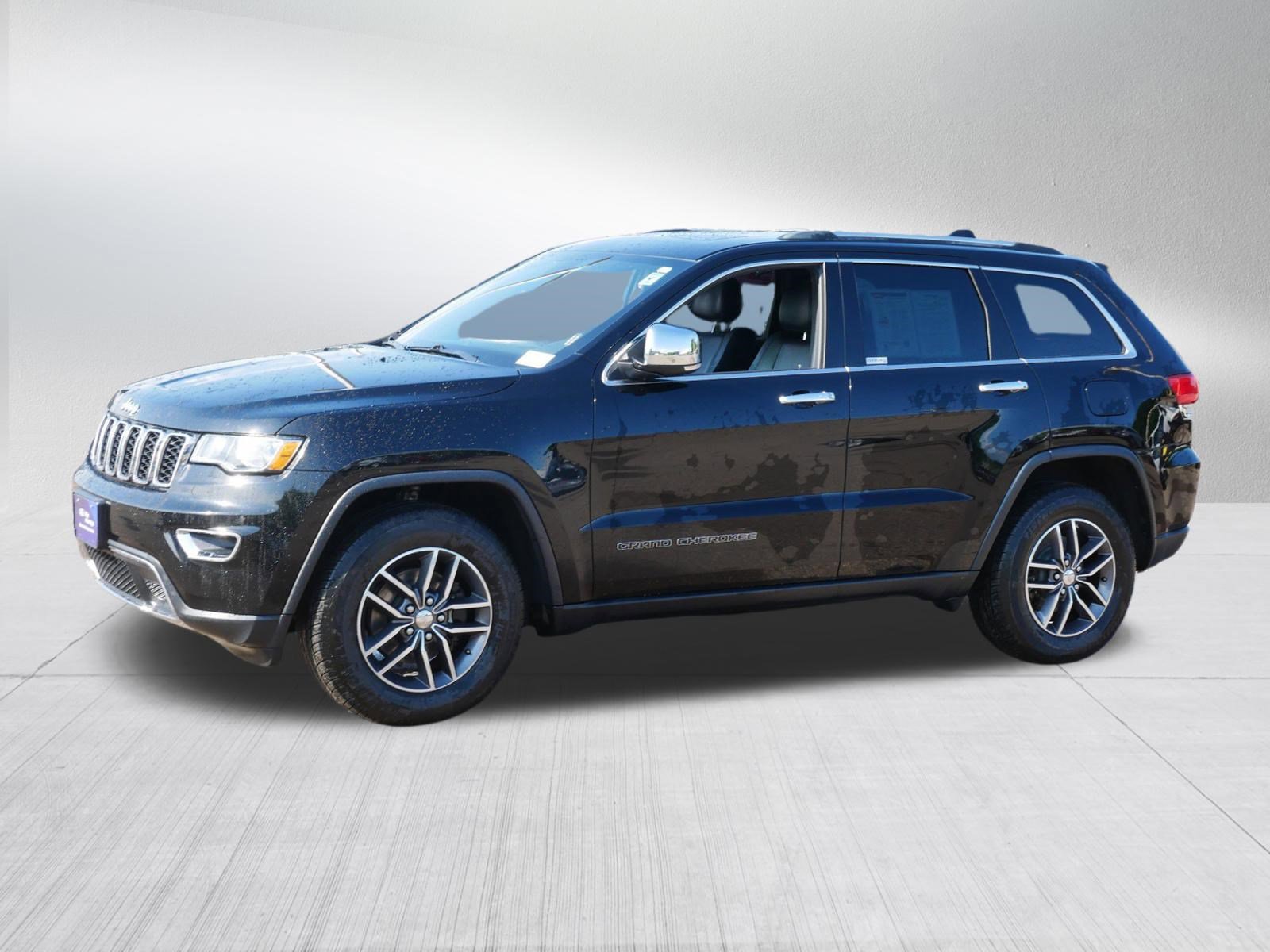 Used 2018 Jeep Grand Cherokee Limited w/ Trailer Tow Group IV AWD/4WD image 3