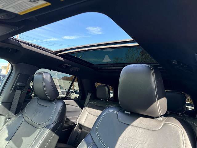 Certified 2022 Ford Explorer ST w/ Equipment Group 401A image 14