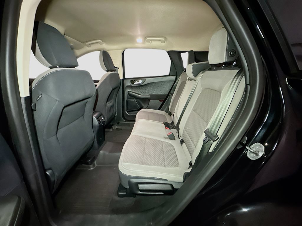 Certified 2020 Ford Escape SE AWD/4WD image 31