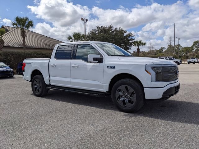 Certified 2025 Ford F150 Lightning Lariat w/ Max Trailer Tow Package image 8