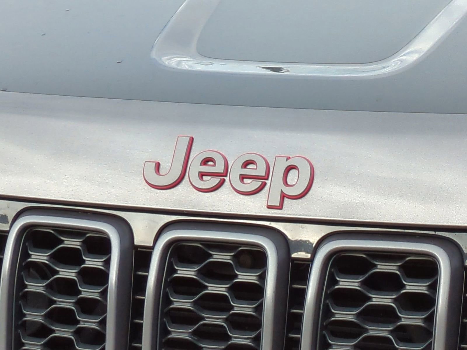 Used 2021 Jeep Grand Cherokee Trailhawk w/ Trailhawk Luxury Group image 14