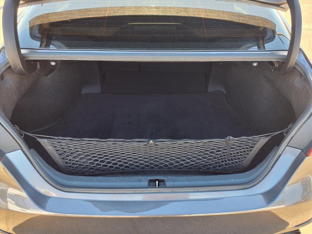 Used 2023 Toyota Camry SE image 29