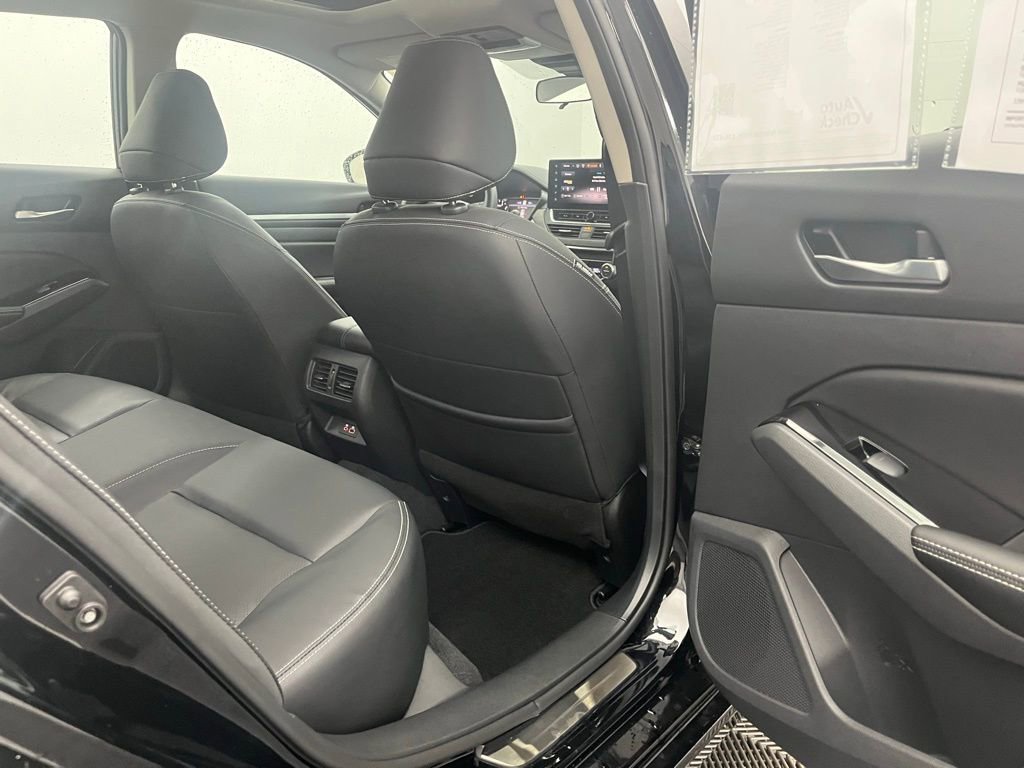 Used 2024 Nissan Altima 2.5 SL image 31