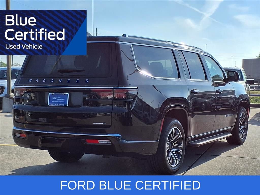 Used 2024 Jeep Wagoneer L Series II w/ Flexible Seating Group image 2