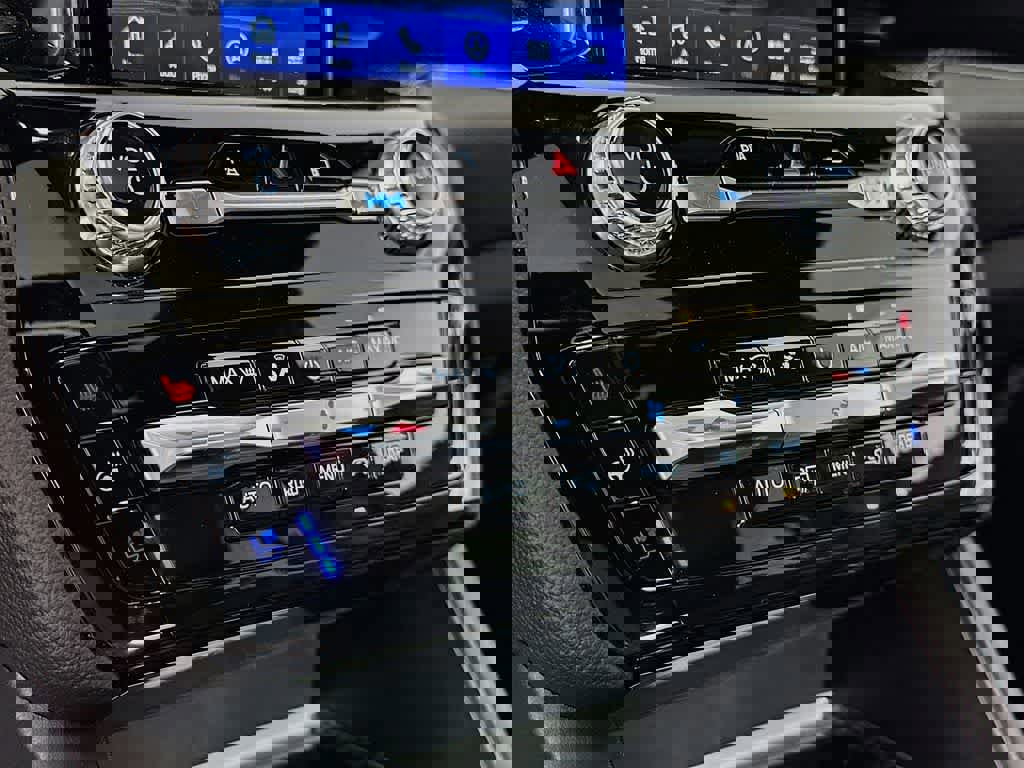 Certified 2023 Ford Explorer ST w/ Equipment Group 401A image 19