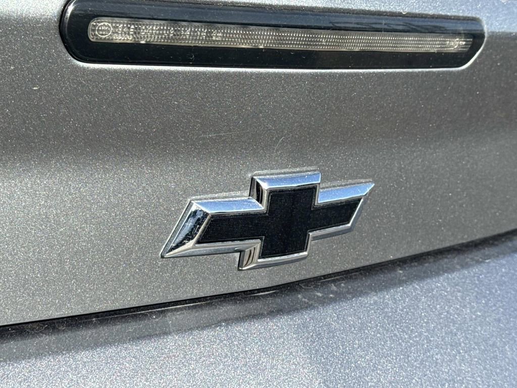 Used 2021 Chevrolet Camaro LT w/ RS Package image 29