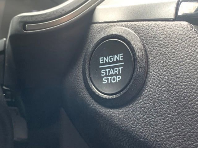Certified 2025 Ford Escape Active AWD/4WD image 17