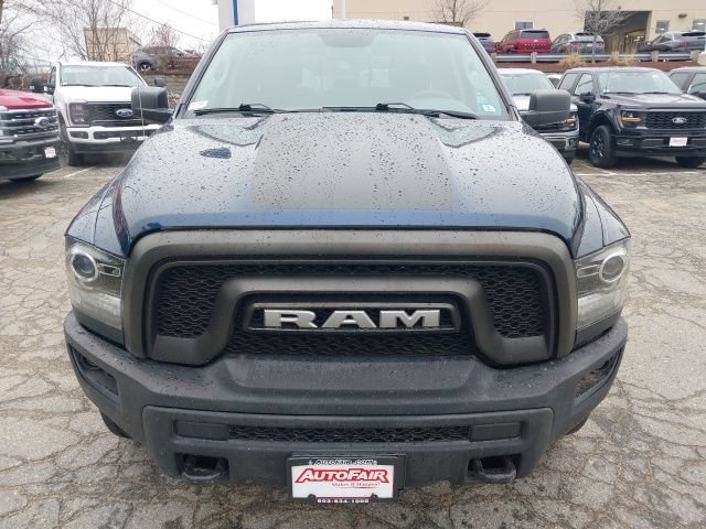Used 2019 RAM 1500 Classic SLT AWD/4WD image 3