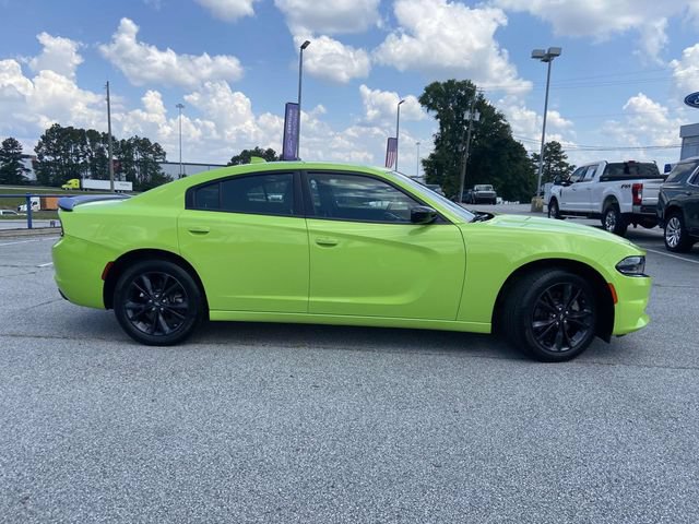 Used 2023 Dodge Charger SXT w/ Blacktop Package AWD/4WD image 2