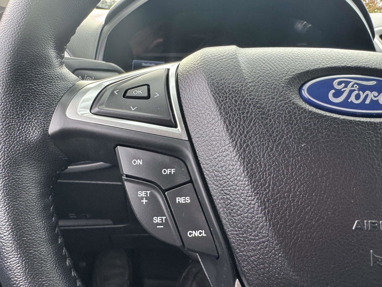 Certified 2022 Ford Edge SEL w/ Convenience Package image 22