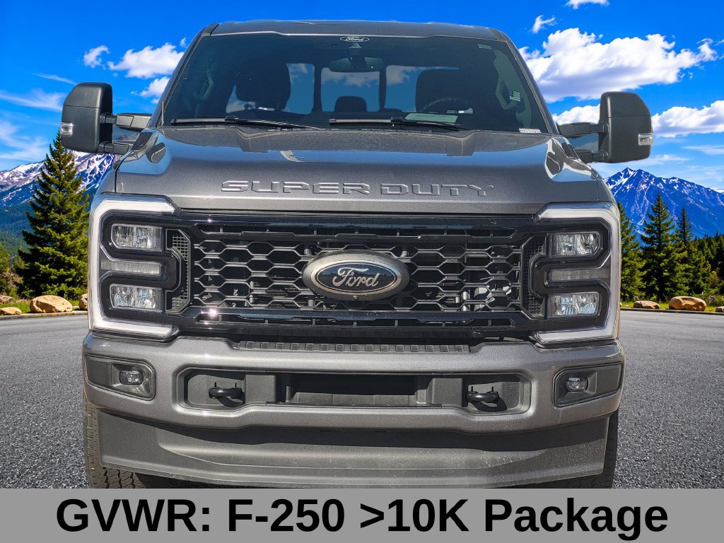 Certified 2025 Ford F250 XLT w/ Black Appearance Package AWD/4WD image 7