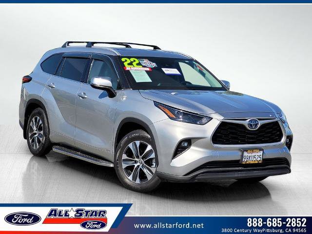 Used 2022 Toyota Highlander XLE