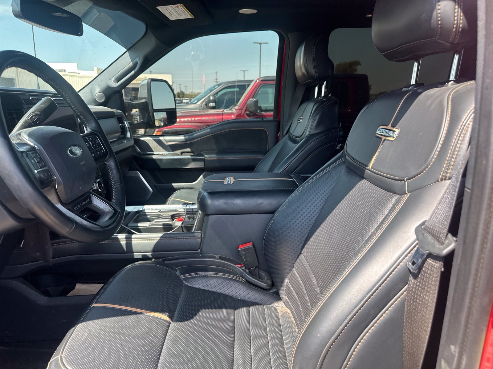 Certified 2024 Ford F450 Platinum w/ FX4 Off-Road Package AWD/4WD image 8