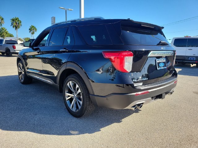 Certified 2020 Ford Explorer Platinum w/ Premium Technology Package AWD/4WD image 4