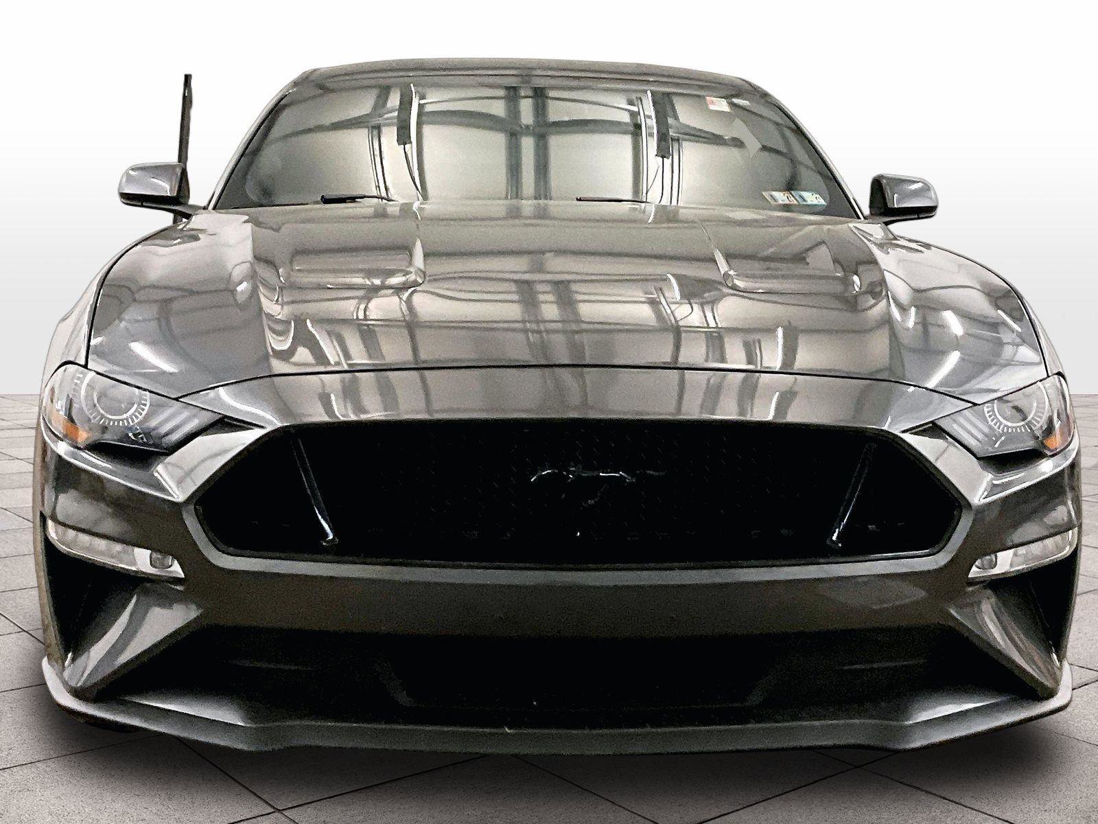 Certified 2019 Ford Mustang GT RWD image 3
