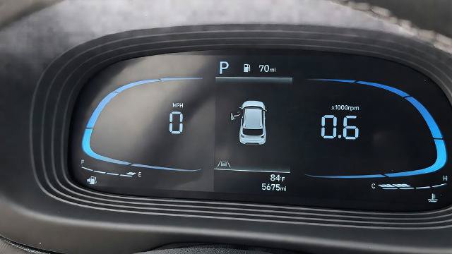Used 2025 Hyundai Venue SEL FWD image 18