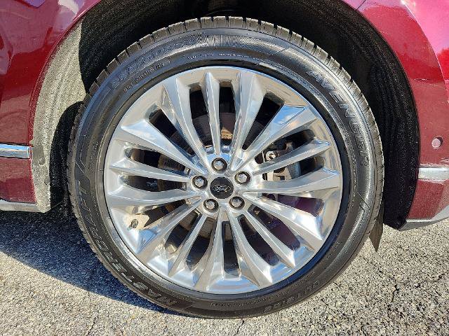 Certified 2020 Ford Edge Titanium w/ Equipment Group 301A AWD/4WD image 8