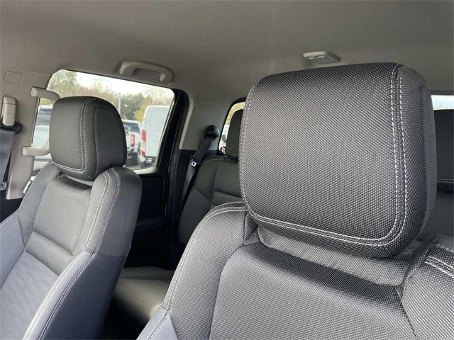 Used 2023 Nissan Frontier SV w/ SV Convenience Package image 23