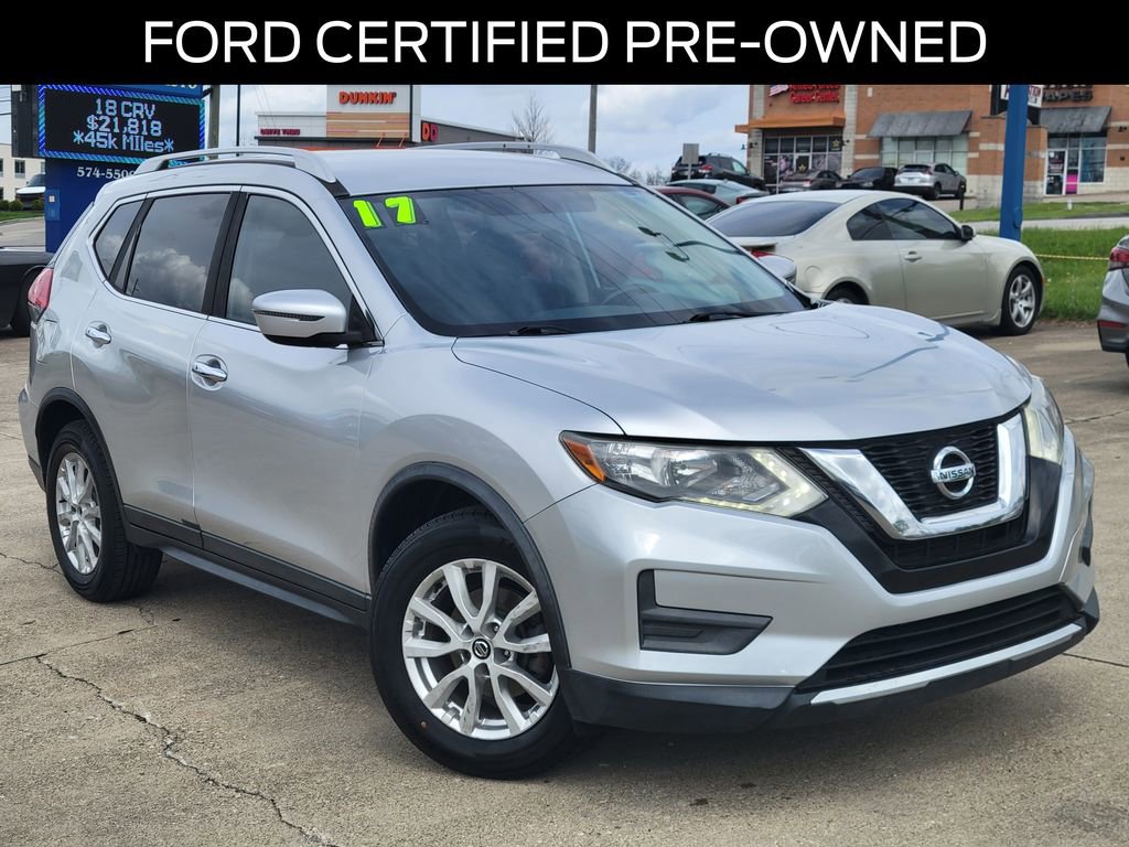 Used 2017 Nissan Rogue SV FWD image 2