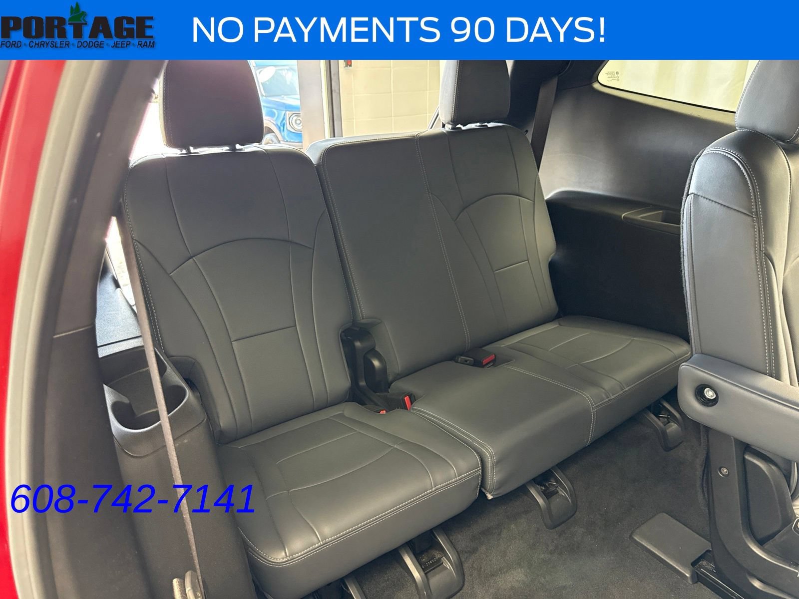 Used 2024 Buick Enclave Premium AWD/4WD image 36