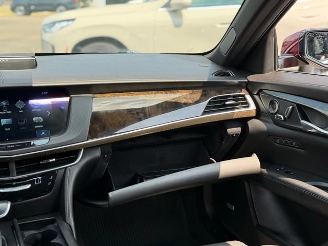 Used 2017 Cadillac CT6 Luxury w/ Active Chassis Package AWD/4WD image 25