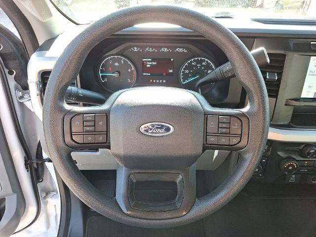 Certified 2023 Ford F350 XLT w/ Snow Plow/Camper Package AWD/4WD image 18