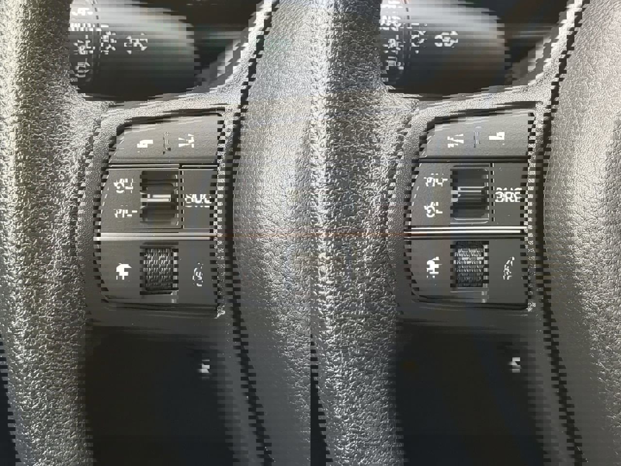 Used 2025 Honda CR-V EX image 24