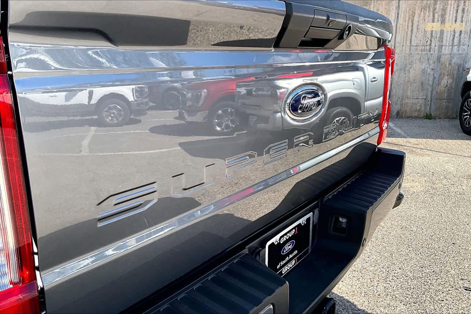 Certified 2024 Ford F250 XL w/ STX Appearance Package AWD/4WD image 10