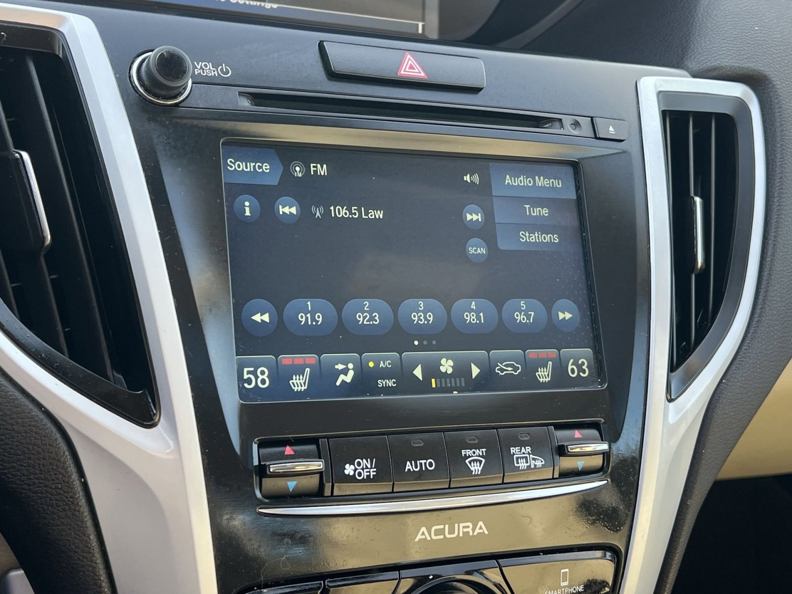 Used 2020 Acura TLX image 17