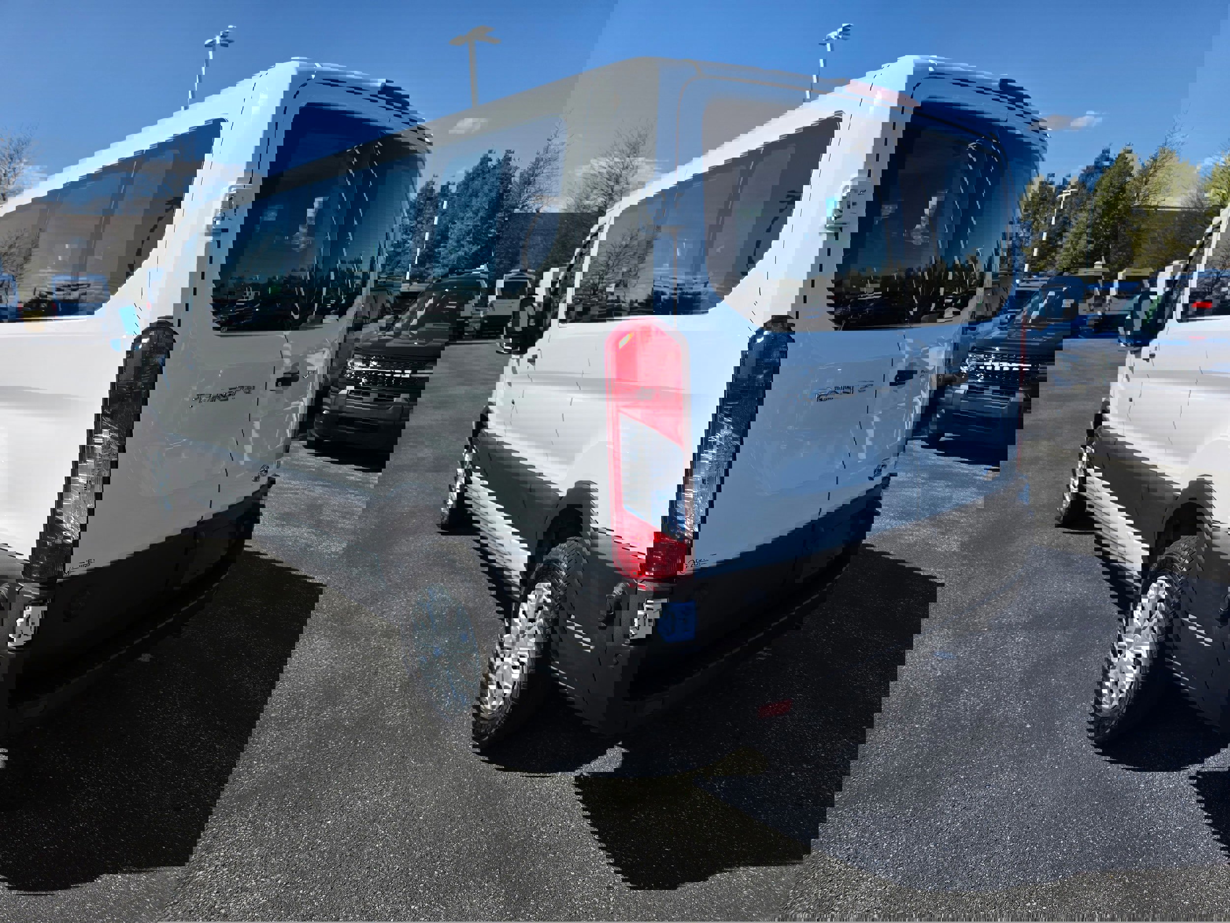 Certified 2024 Ford Transit 350 XLT image 5