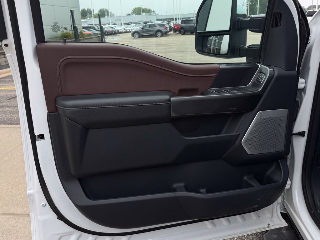 Certified 2022 Ford F150 Lariat w/ Equipment Group 502A High AWD/4WD image 9