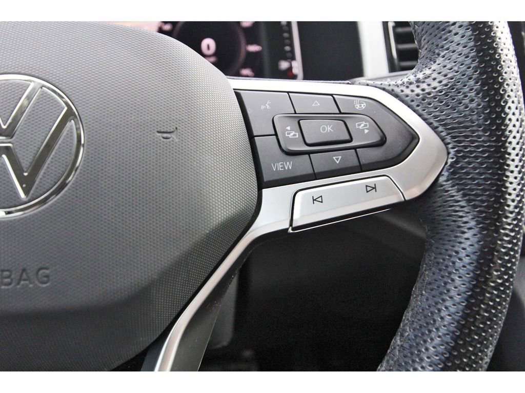 Used 2022 Volkswagen Atlas SEL Premium image 20