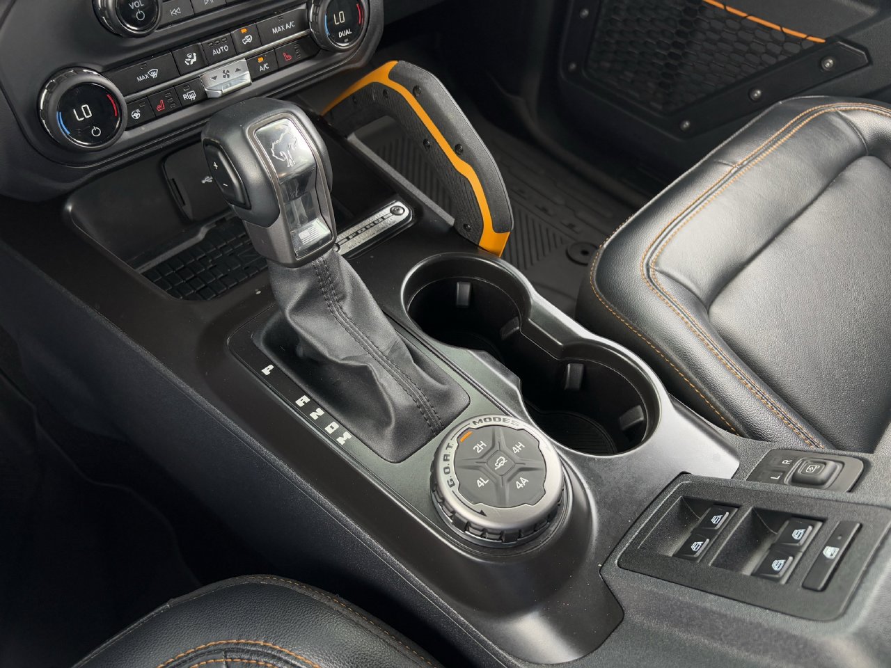 Certified 2024 Ford Bronco Badlands AWD/4WD image 19
