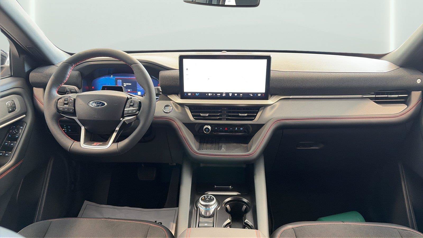 Certified 2025 Ford Explorer ST AWD/4WD image 13