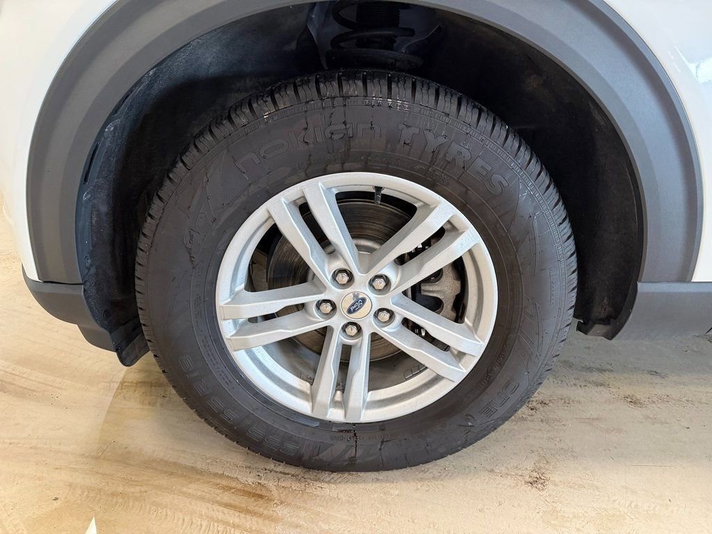 Certified 2022 Ford Explorer XLT image 9