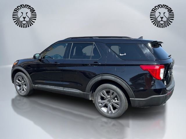 Certified 2022 Ford Explorer XLT w/ Equipment Group 202A AWD/4WD image 7
