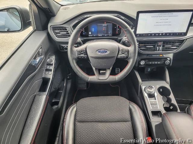 Certified 2023 Ford Escape ST-Line w/ Tech Pack #1 AWD/4WD image 13