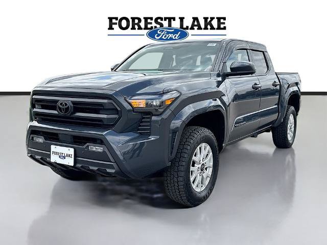 Used 2024 Toyota Tacoma SR5 AWD/4WD image 3
