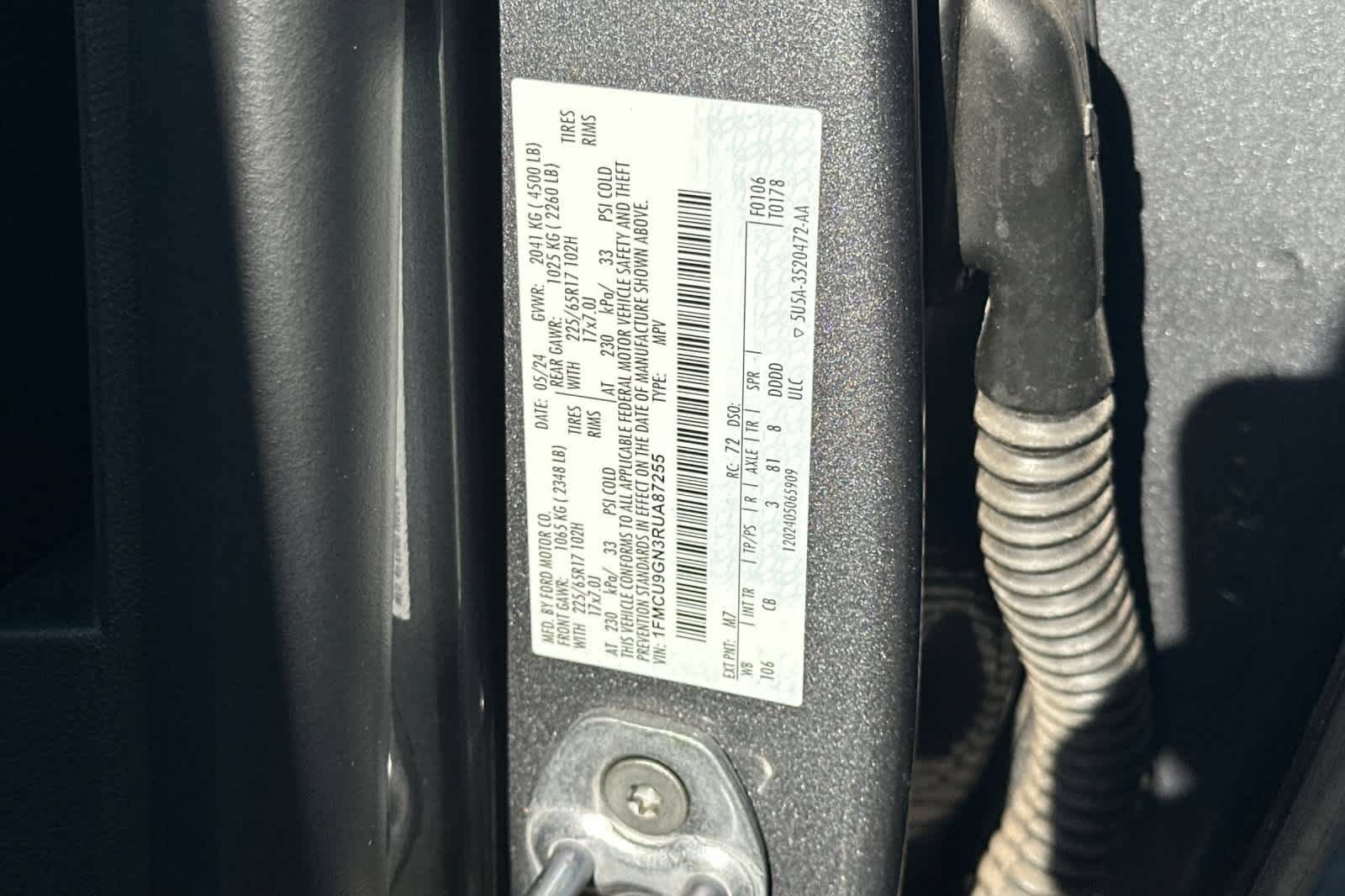 Certified 2024 Ford Escape Active AWD/4WD image 29