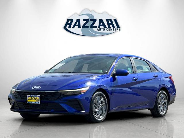 Used 2024 Hyundai Elantra SEL FWD image 7