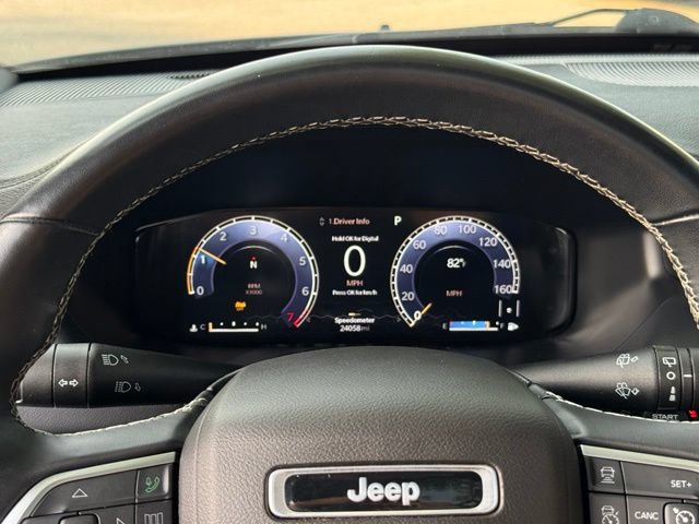 Used 2022 Jeep Compass High Altitude AWD/4WD image 29