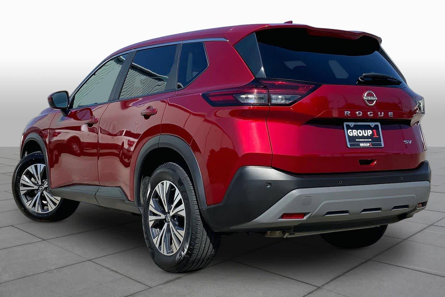 Used 2023 Nissan Rogue SV FWD image 12