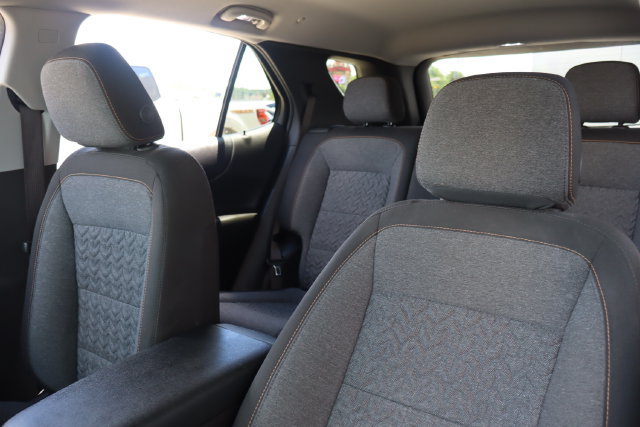 Used 2024 Chevrolet Equinox LT AWD/4WD image 16