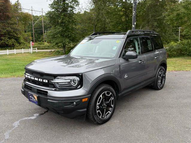 Certified 2023 Ford Bronco Sport Outer Banks w/ Tech Package image 8