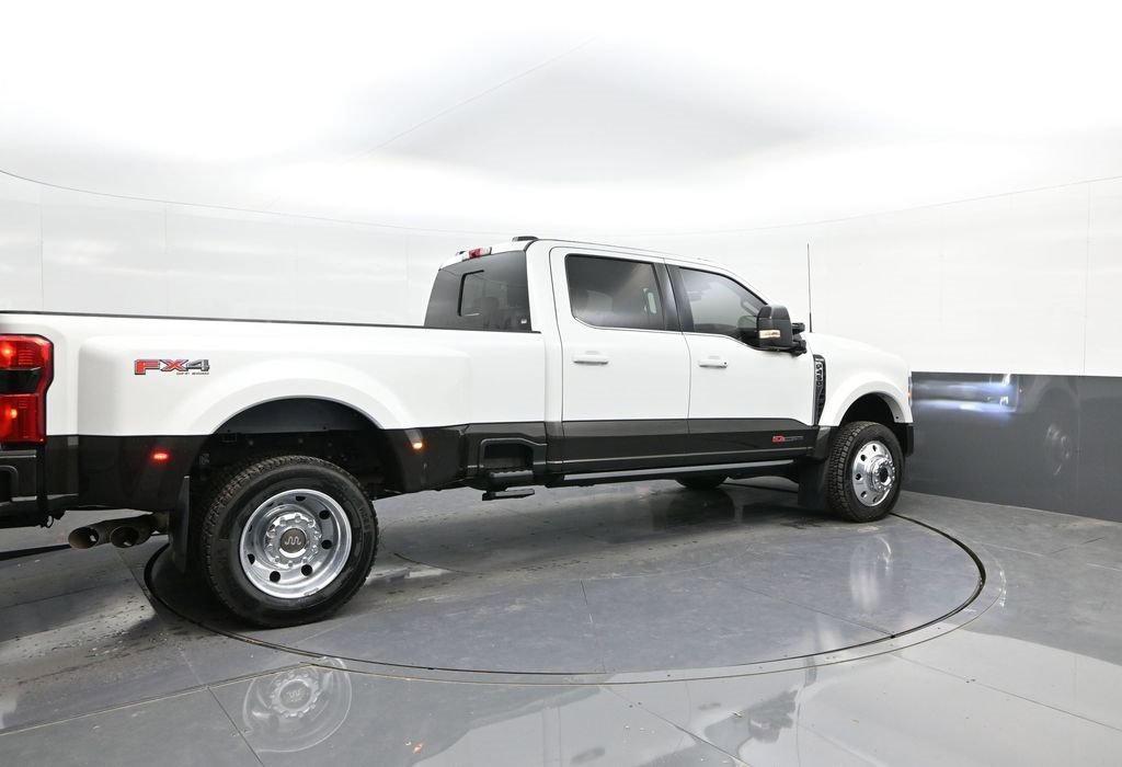 Certified 2024 Ford F450 King Ranch w/ FX4 Off-Road Package image 15