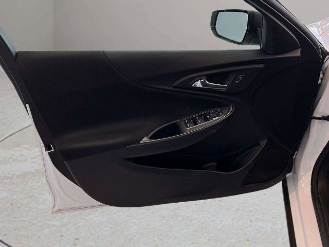 Used 2022 Chevrolet Malibu LS image 15