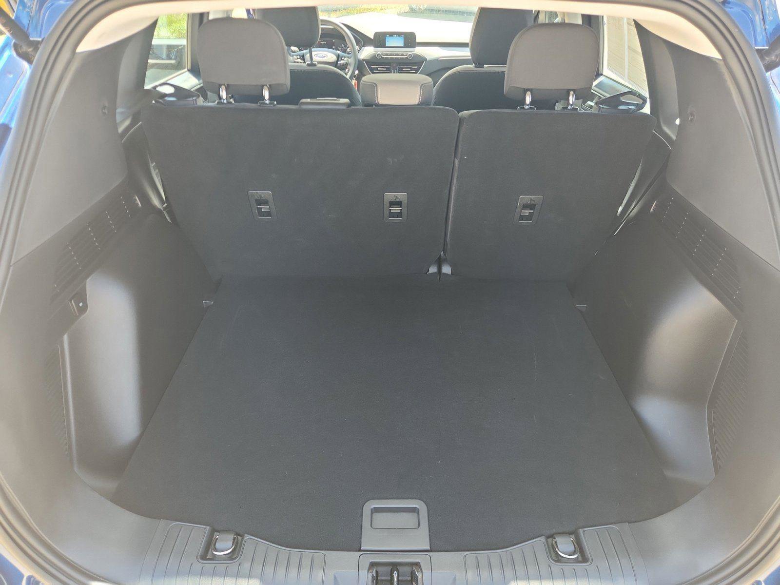 Certified 2022 Ford Escape S AWD/4WD image 13